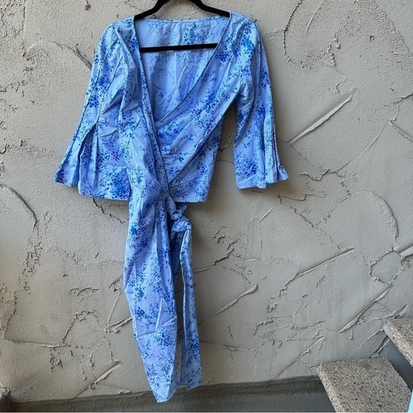 CAROLINA HERRERA  Peplum Poplin Blouse in blue size 2 - Picture 7 of 13